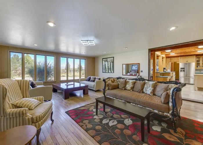 Spacious W/ Mountain Range View * Pinedale