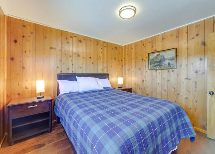 Spacious W/ Mountain Range View Vakantiehuis *